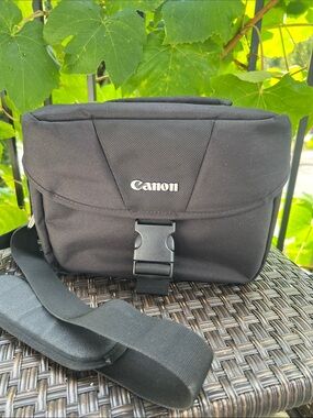 Canon Black Shoulder Messenger Camera Bag